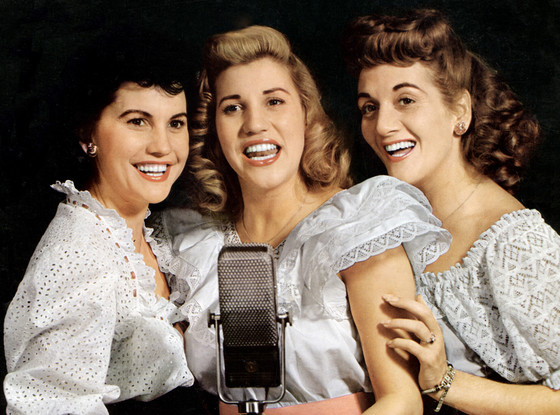 The Andrews Sisters, Maxene Andrews, Patty Andrews, LaVerne Andrews The Andrews Sisters, Maxene Andrews, Patty Andrews, LaVerne Andrews